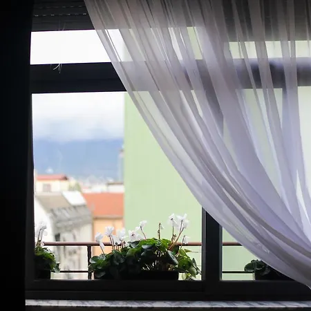 Апартаменты Tiranatop Suites