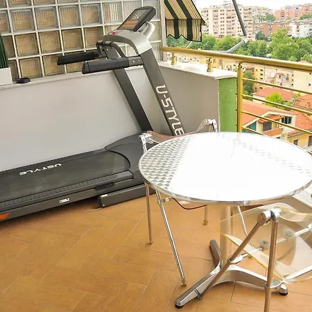 Apartment Tiranatop Suites *
