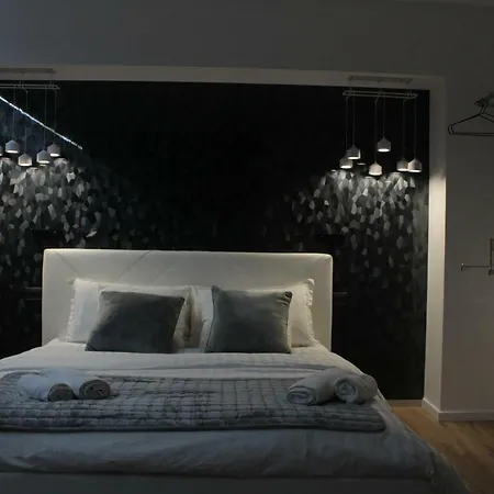 Tiranatop Suites Apartment